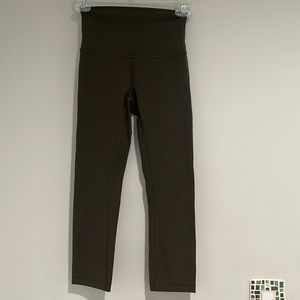 Lululemon army green align capri pant